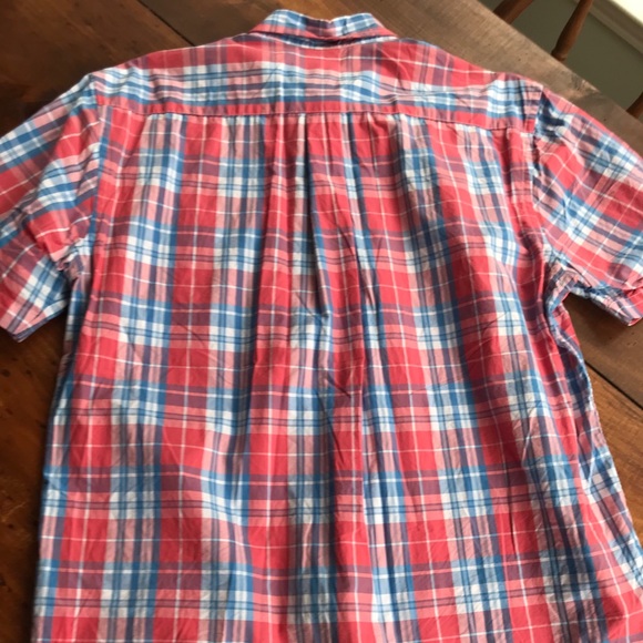 Vineyard Vines whale shirt - Picture 4 of 4